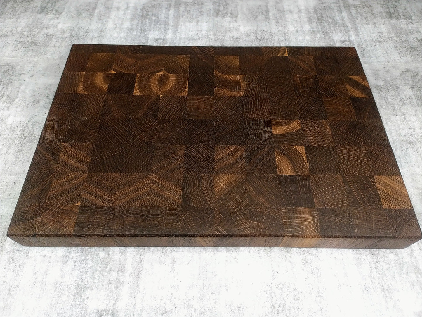 Slaktarblock/ Skärbräda i Rökt Ek 43x30x4cm