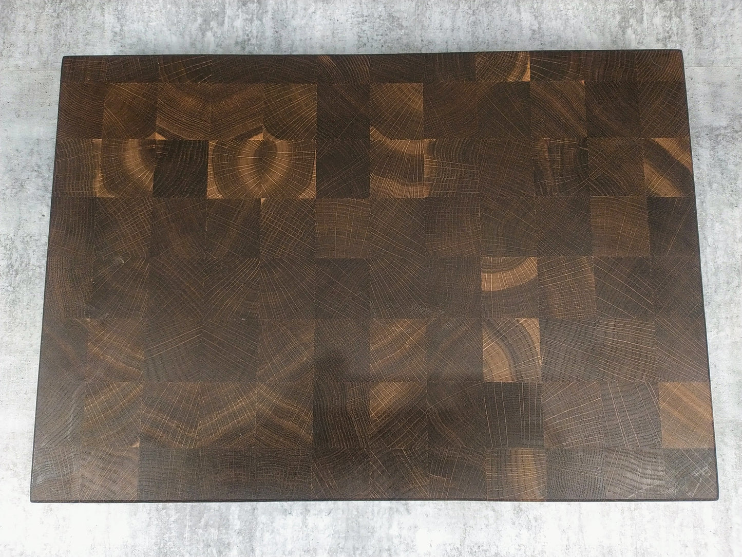 Slaktarblock/ Skärbräda i Rökt Ek 43x30x4cm