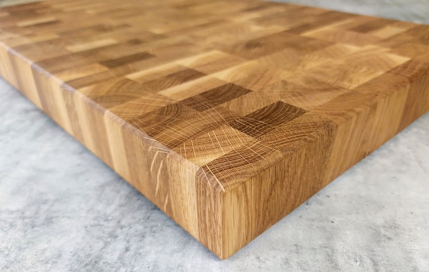 Skärbräda i Ändträ Ek 46x29x4 cm - Svenskt Hantverk