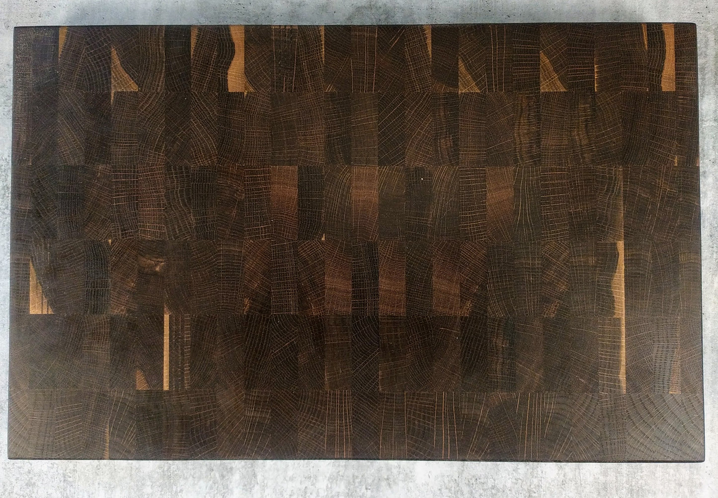 Ändträ Skärbräda i Rökt Ek 46x29x4 cm - Svenskt Hantverk