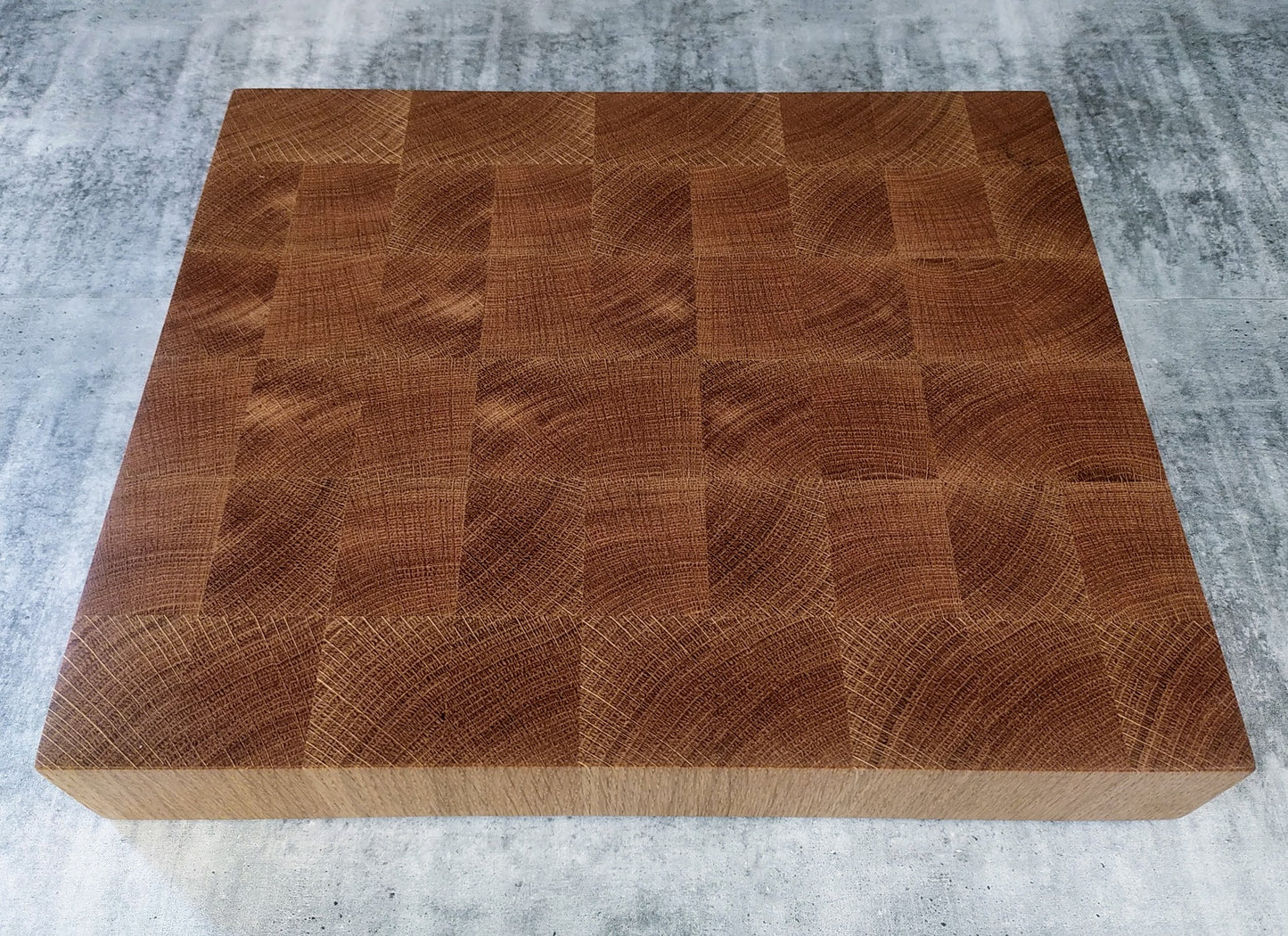 Ändträ Skärbräda i Ek 34x28x5 cm - Svenskt Hantverk
