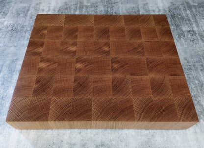 Ändträ Skärbräda i Ek  34x28x5 cm - Svenskt Hantverk